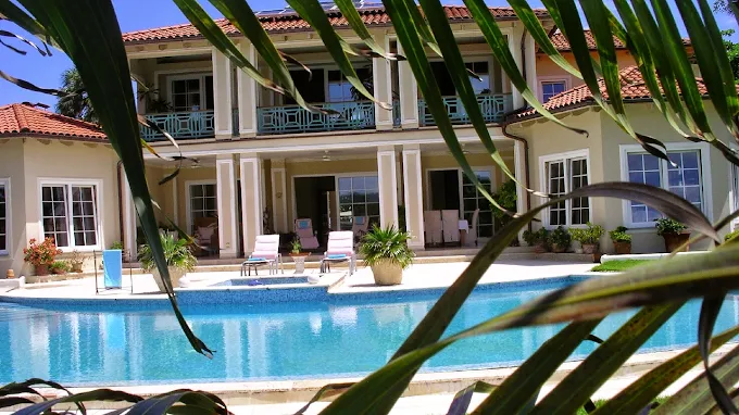 Dominicana.com properties Republic